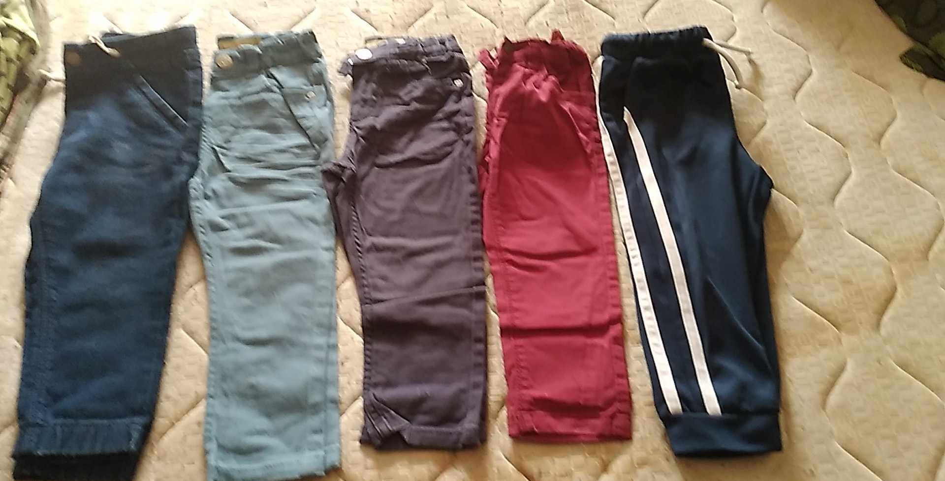 Roupa e calçado crianca