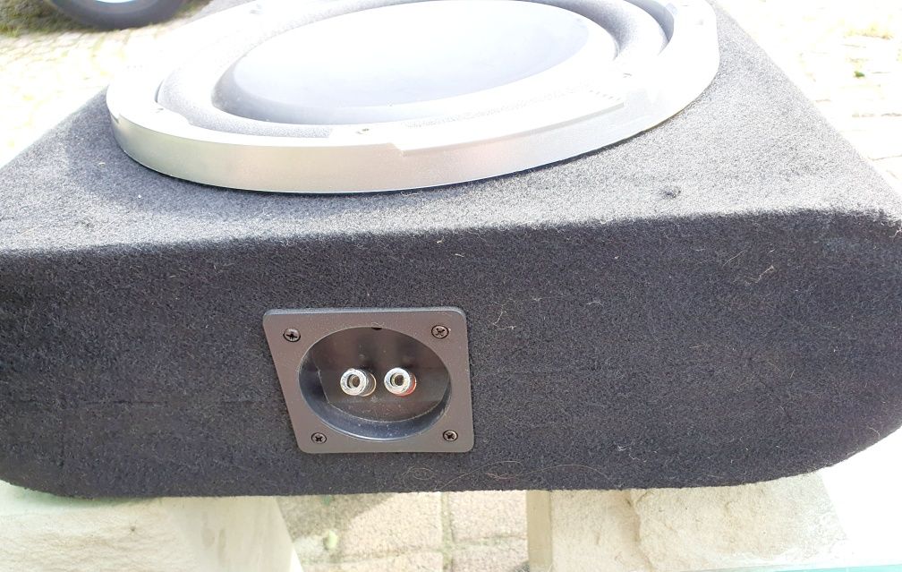 Płaski Subwoofer samochodowy pod fotel