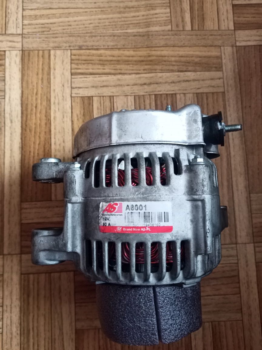 Alternator Toyota Yaris 1.0 benzyna