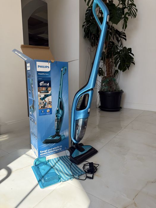 Пылесос Philips FC6405/01 PowerPro Aqua