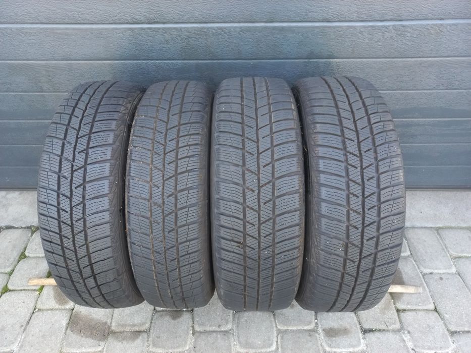Koła zimowe 15" 4x100 do Smart

-komplet kół zimowych do Kia
