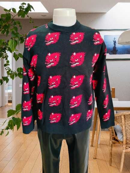 Męski sweter oversize czarno-czerwony – wzór smoka