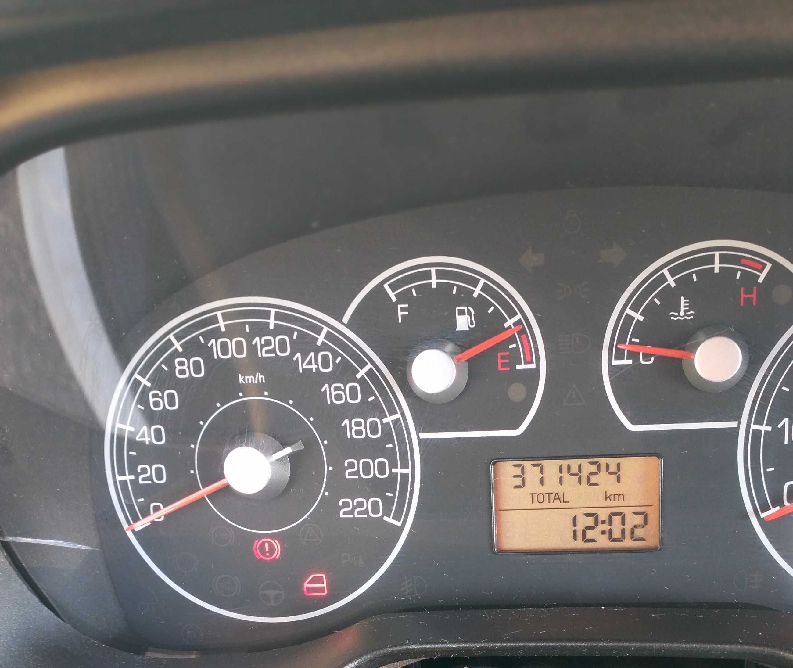 Fiat grand Punto van 1.3 MultiJet/ Comercial de 2008