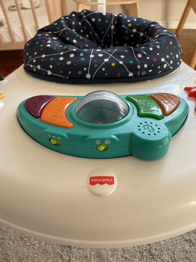 Fisher-Price Saltador gatinho astronauta dobrável, Jumperoo Astro Kitty, presente para bebés