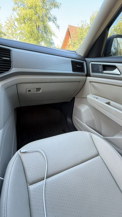 Продается Volkswagen Atlas 2017