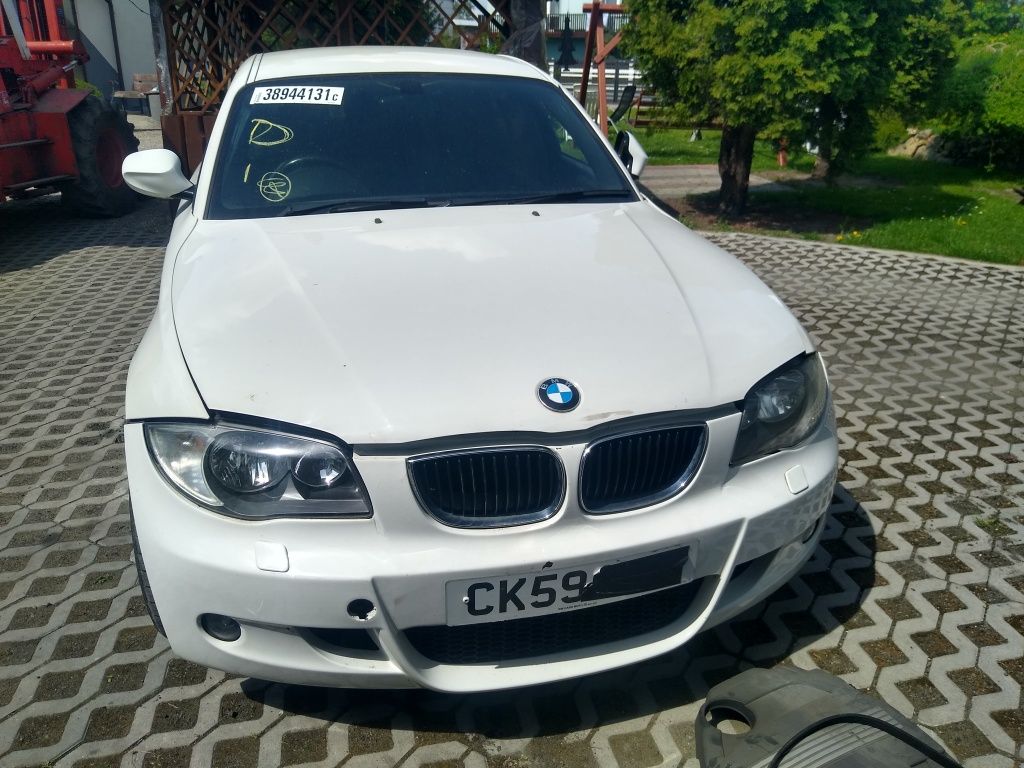 Zderzak przód BMW E87 E81 M-pakiet ALIPINWEISS III Pod pdc i spryski