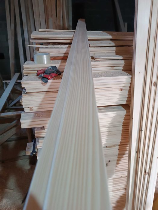 Eco! Дерев'яна вагонка, дерев'яна підлога, імітація бруса.