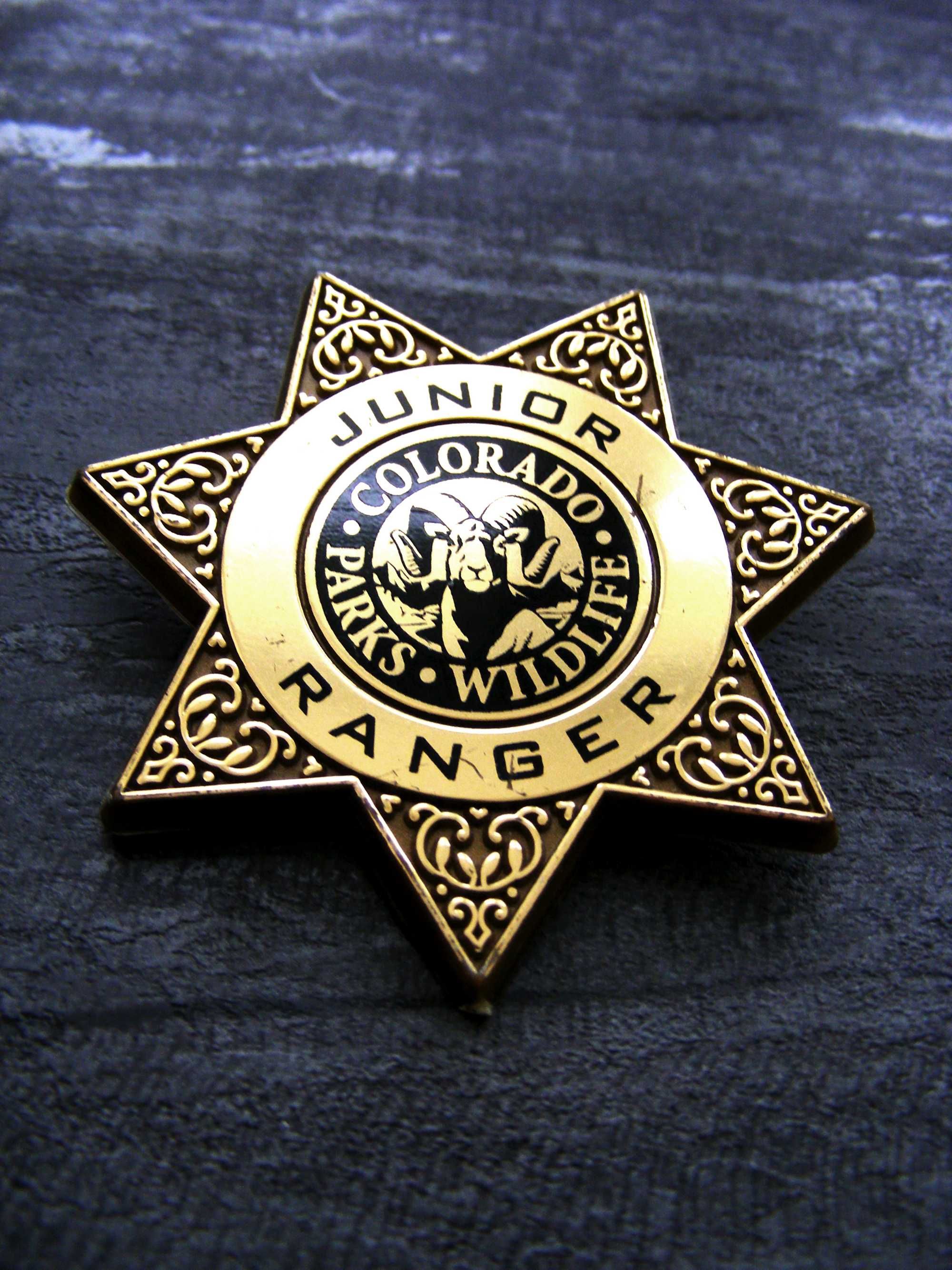 Значок рейнджера для детей Junior Ranger Colorado Parks and Wildlife