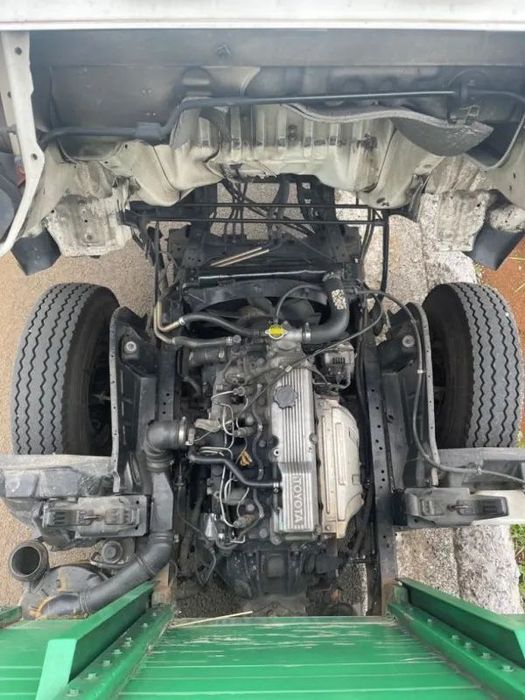 Motor Toyota Dyna 2.4D 1997 2L