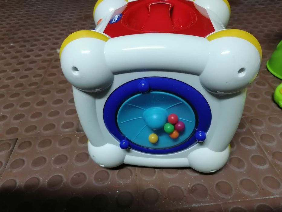 Brinquedo interactivo Chicco