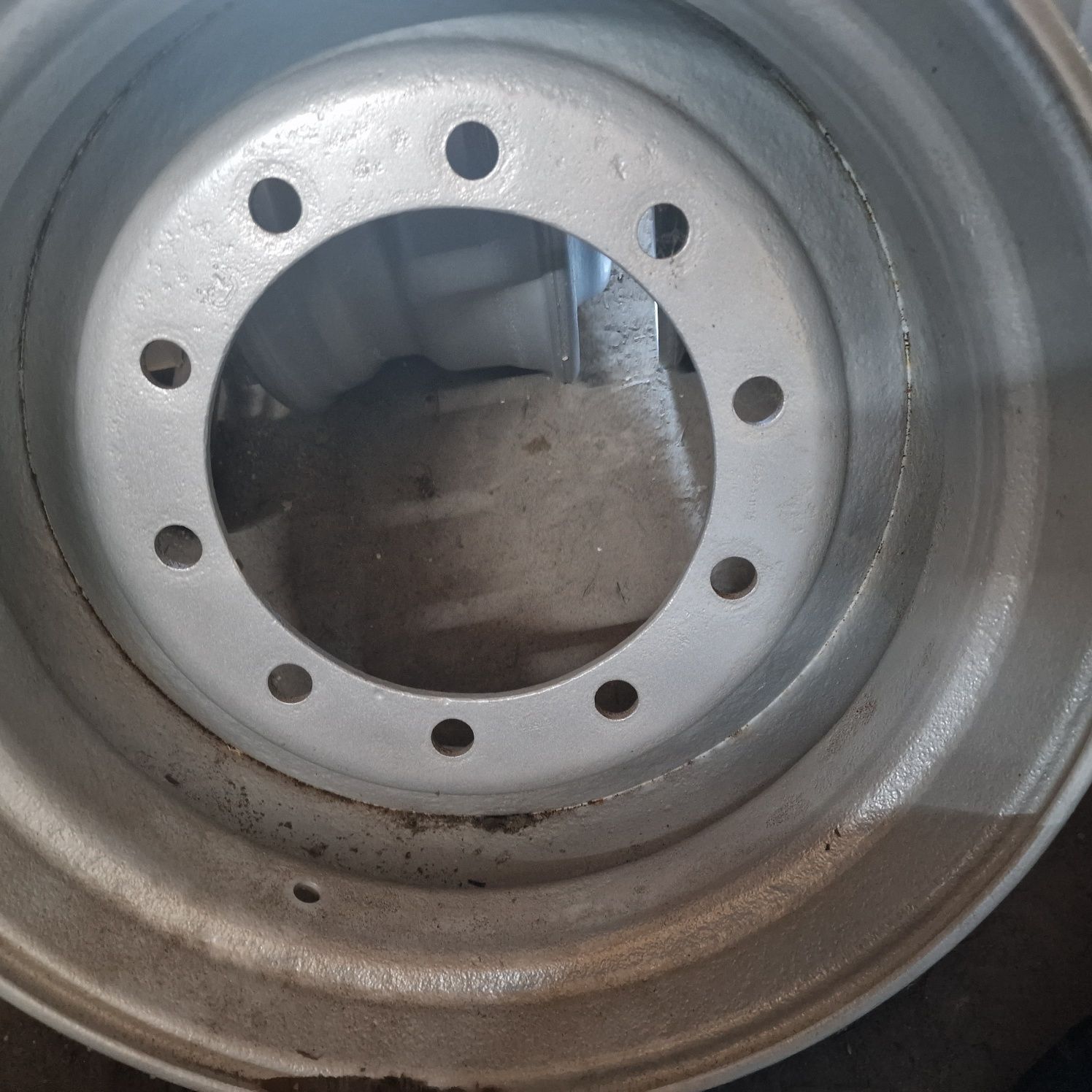 Felga stalowa 22.5x11.75 R22.5 ET 0