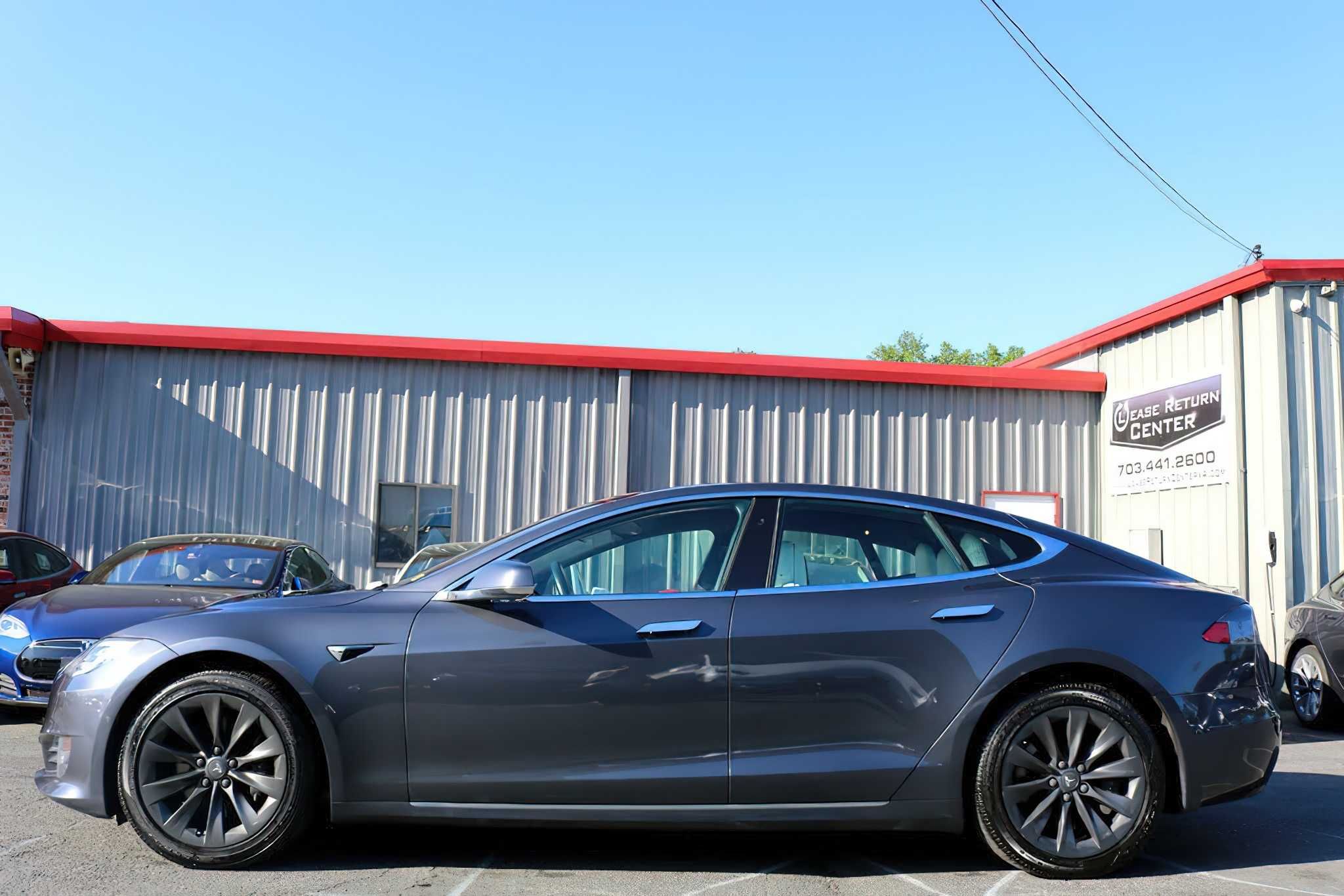 Tesla Model S 2019