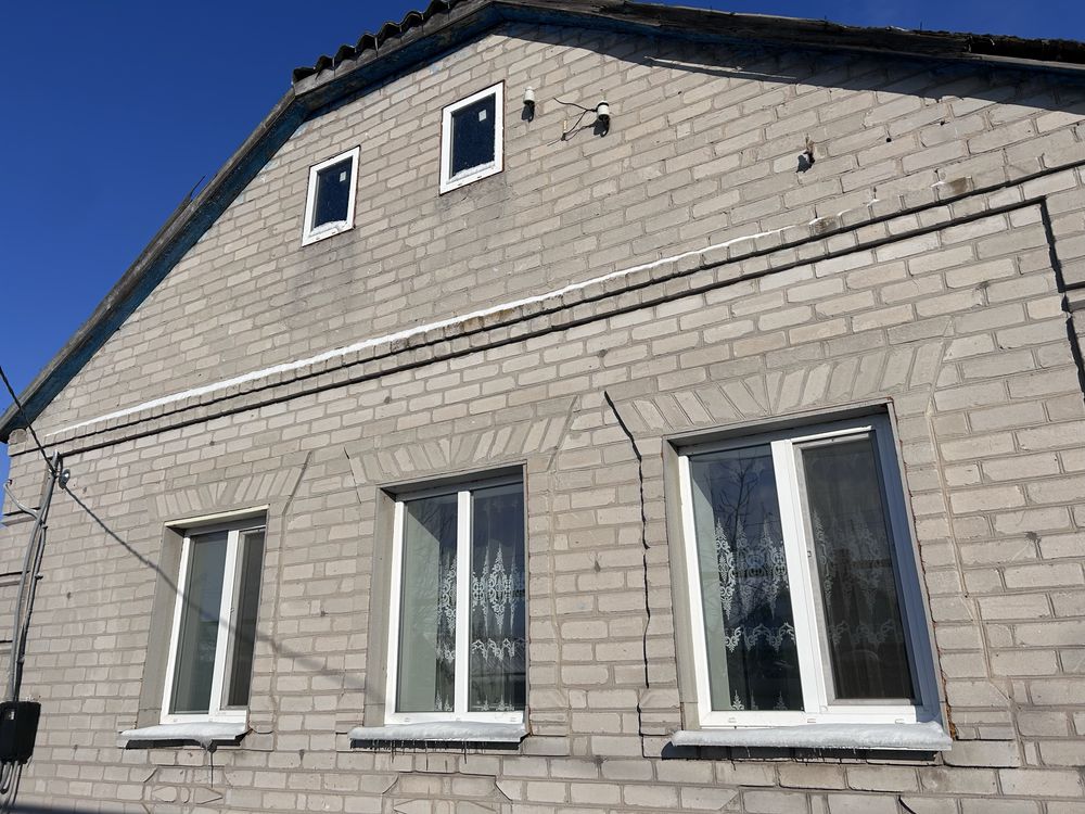 Продам будинок з гарним ремонтом