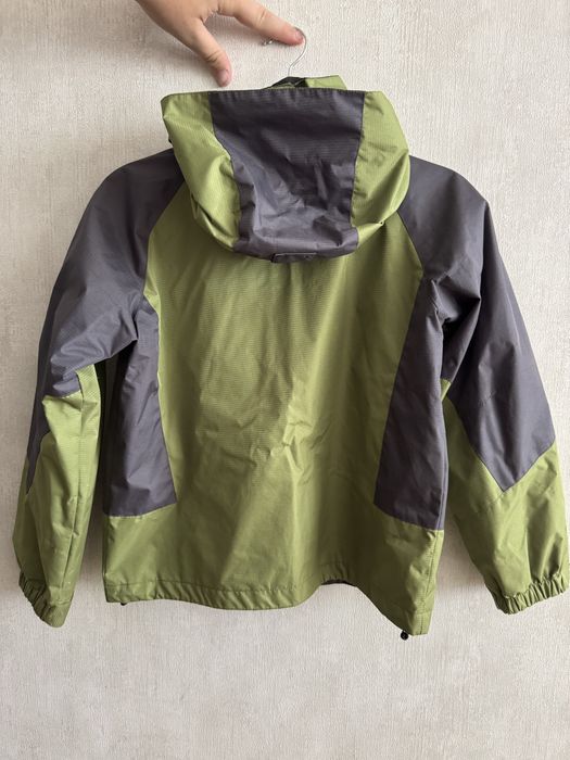 Columbia куртка демісезонна, зріст 152