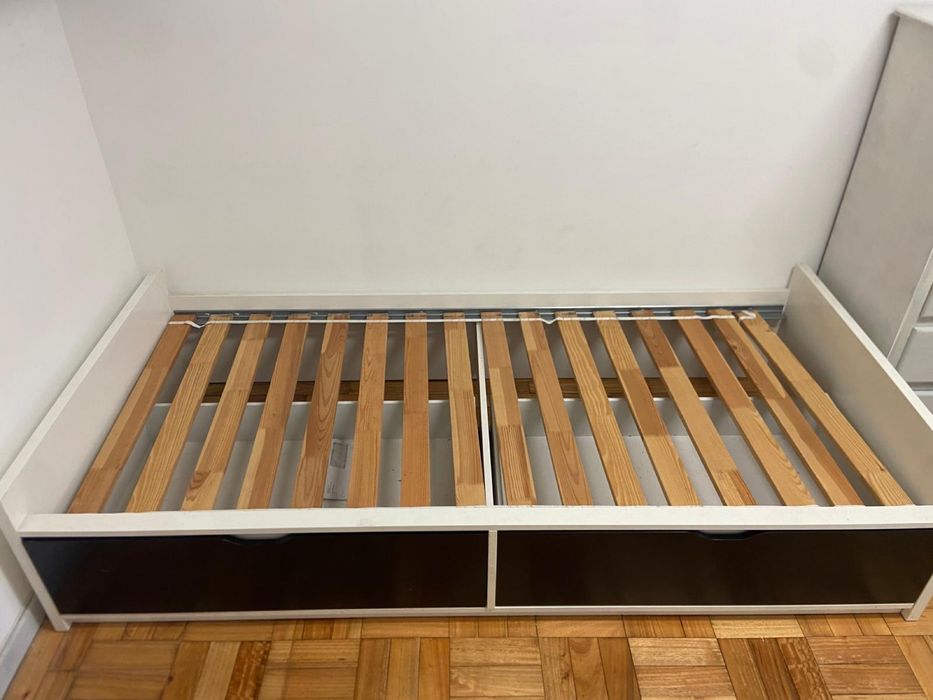 Cama solteiro IKEA