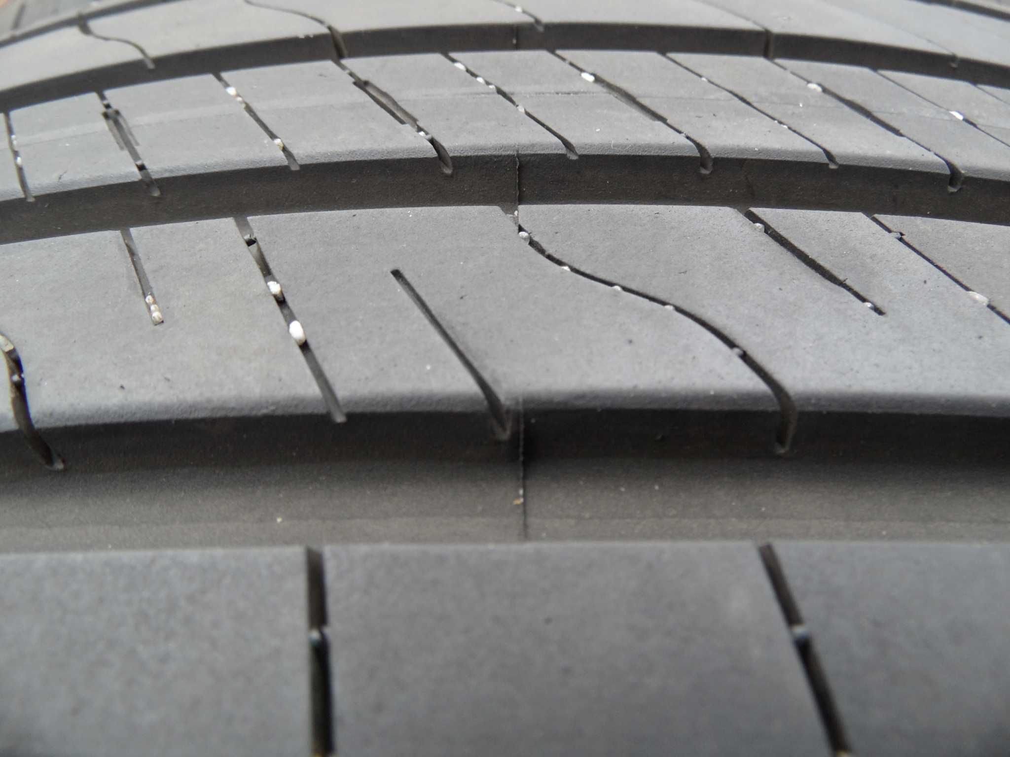 Opony Letnie 215/55 R18 GOODYEAR 24 Rok z Auta Demonstracyjnego