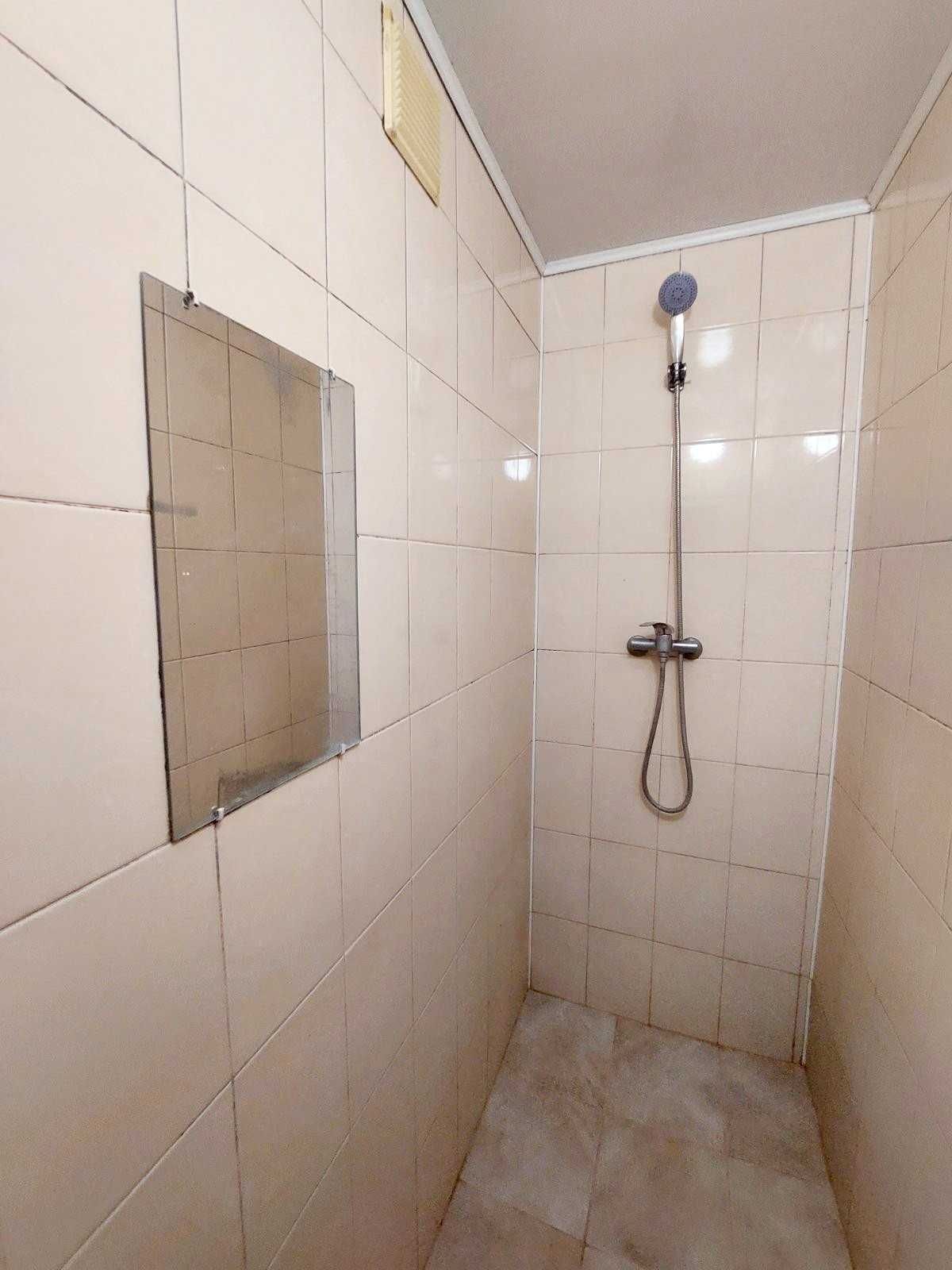 (5) Продаж кімнати по вул. Білоконя Дмитра  6470