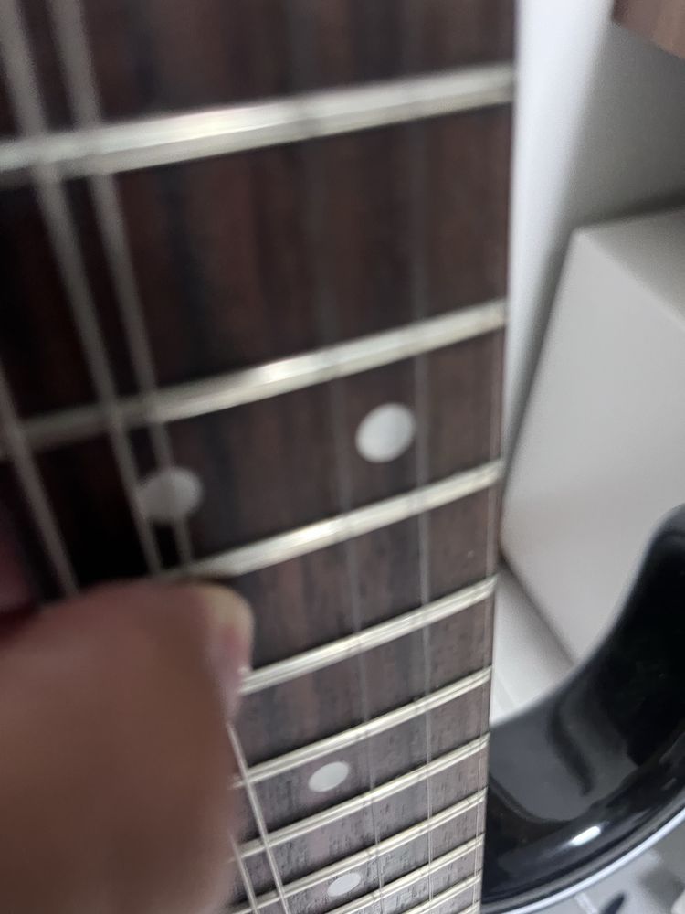 Fender Squier Stratocaster com UPGRADES