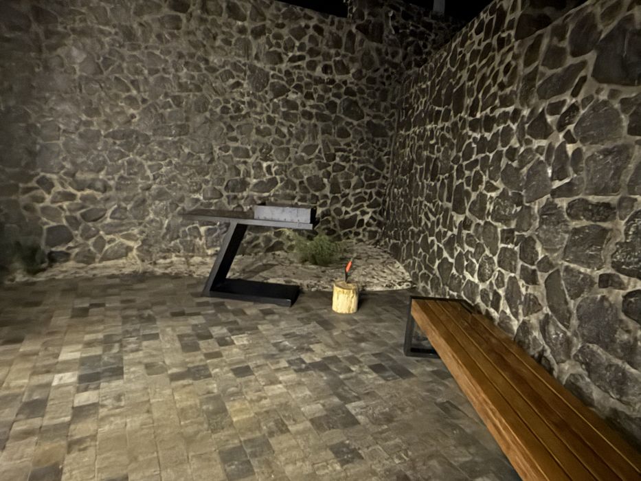 Дом. Котедж. Чан.