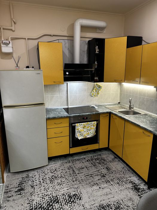 Подобова оренда в центрі. Без відключення світла