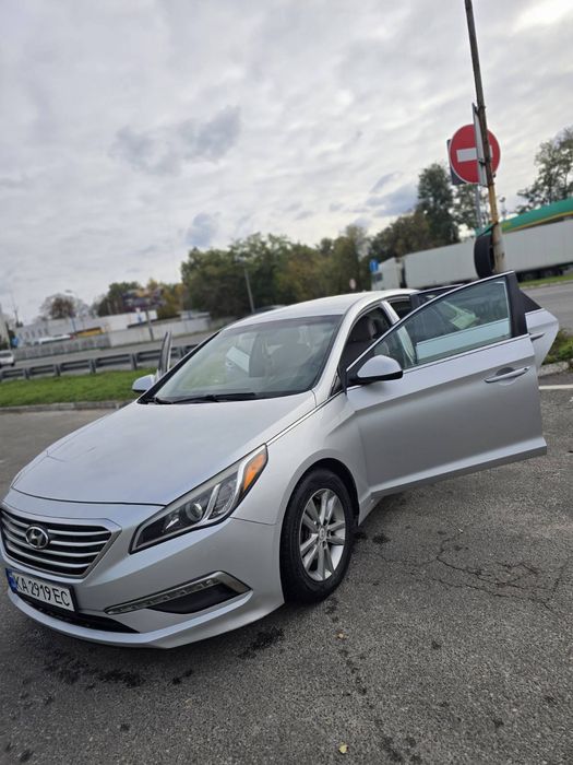 Продам машину  в хорошому стані