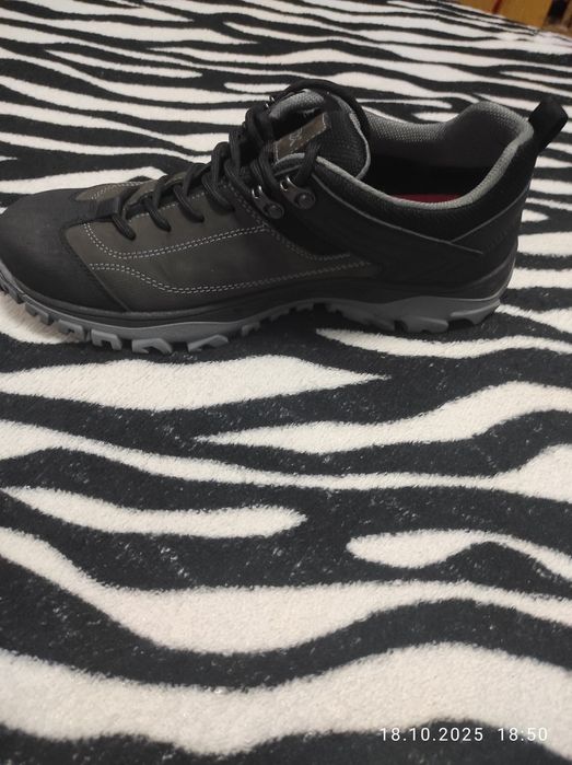 Стильные кожаные кроссовки + замша