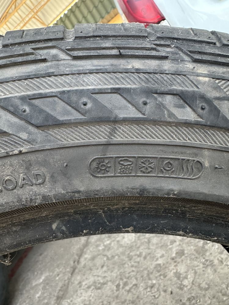 Продам резину HANKOOK 255/55/R18 Корея