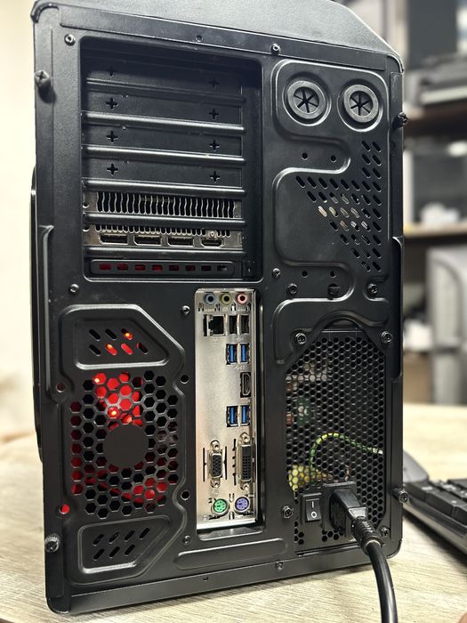 ПК/аналог і7-6700/8T/RAM 16Gb/GPU 8Gb/SSD nvme 256Gb/HDD 1Tb