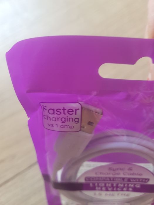 Nowy kabel do IPHONE  , tableta 1.5m