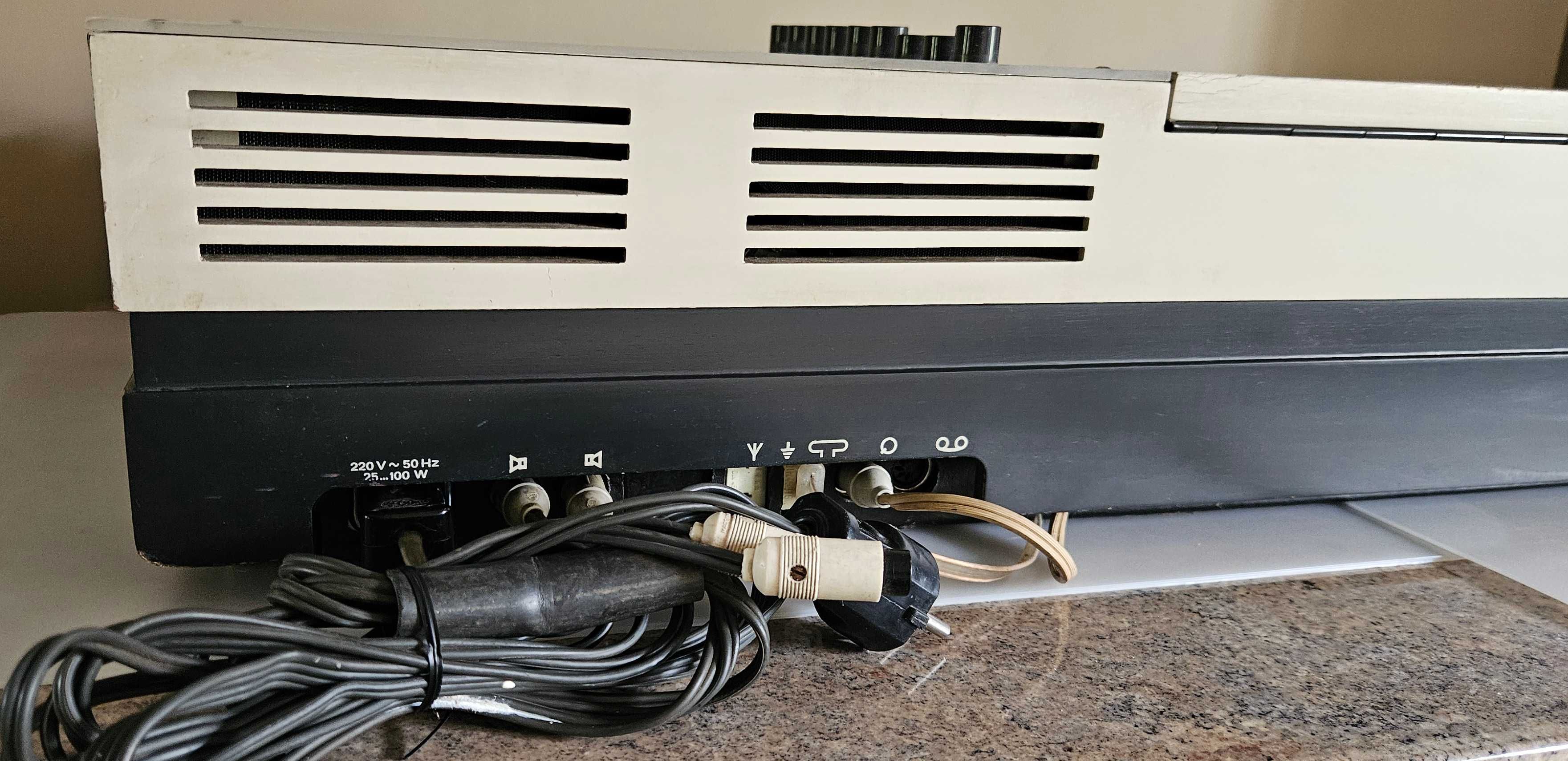 Zestaw Audio Wega 3204 HiFi (gramofon Dual 1209)
