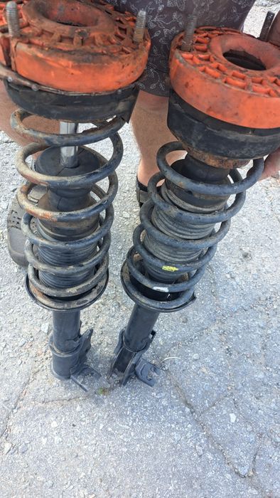 Стойки взборі каяба хюндай хендай акцент hyundai accent задні lc