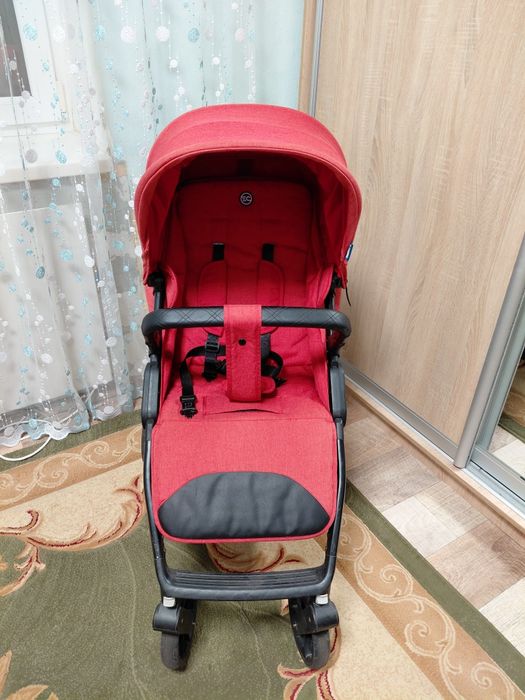 Продам прогулянкову коляску