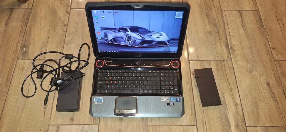 MSI GT683 DX i5/ Nvidia Gtx770m/ SSD 256GB + 500Hdd/ 8GB