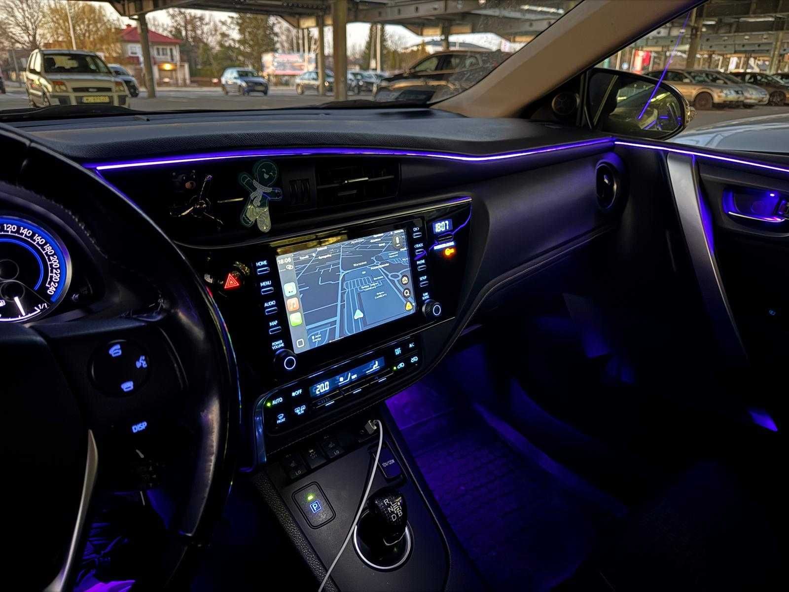 Toyota Auris 2015