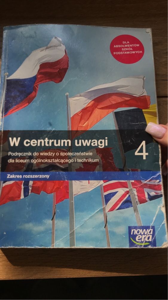 Podrecznik do wiedzy o społeczeństwie na rozszerzeniu