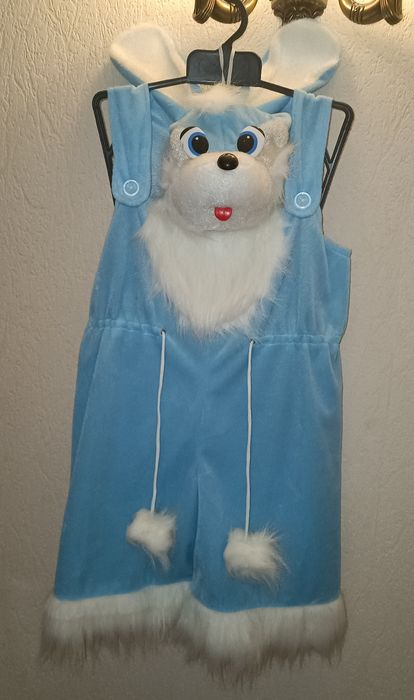 Новорічний костюм зайчик
