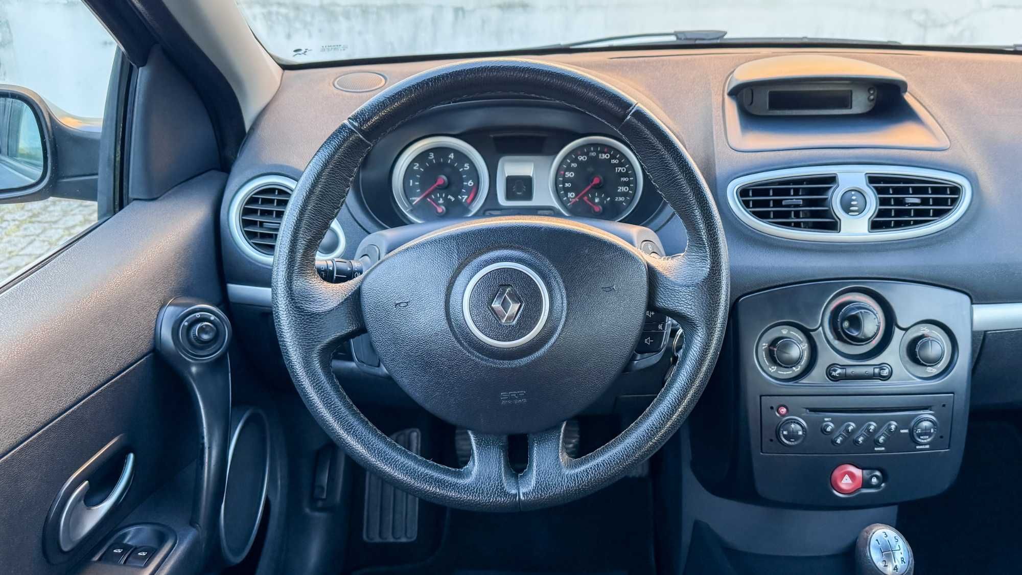 Renault Clio 1.2 16v Confort Dynamique