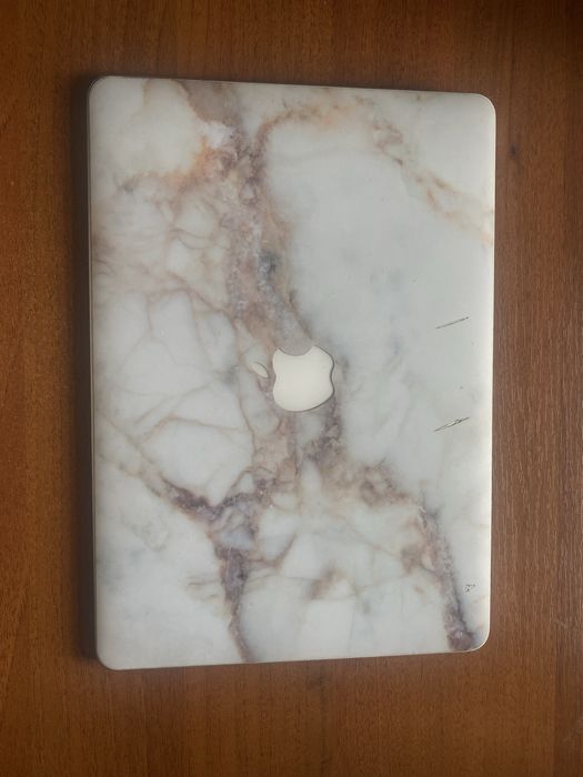 MacBook Air 2014 | i5 / 4 ГБ / SSD 128 ГБ |