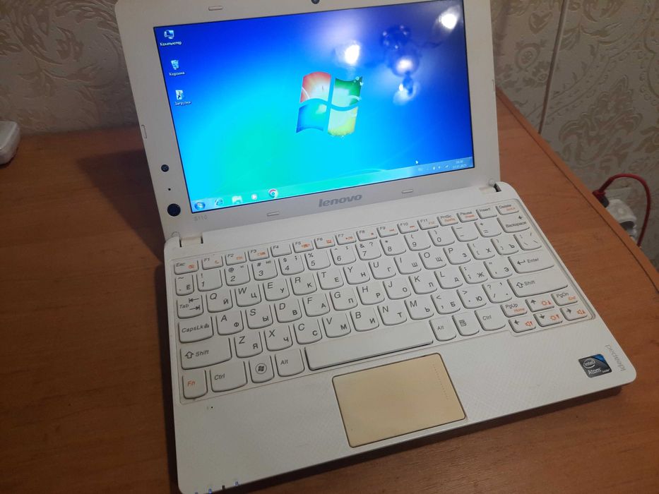 ноутбук - нетбук мини, качество, батарея супер