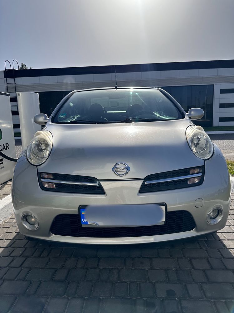 Продам Nissan Micra CC