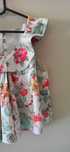 Blusa floral com gola