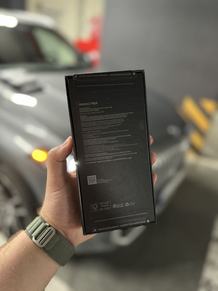 Samsung Galaxy Z Flip5 5G SM-F731U1 8/512GB Mint, нові-запаковані