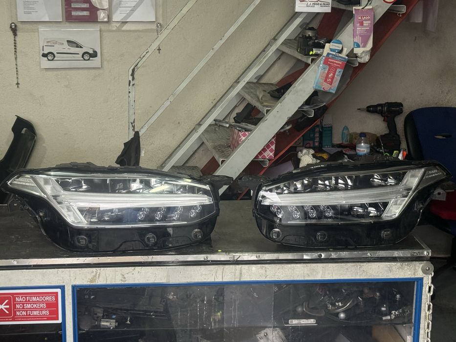 Conjunto farois Led Volvo XC90 2018
