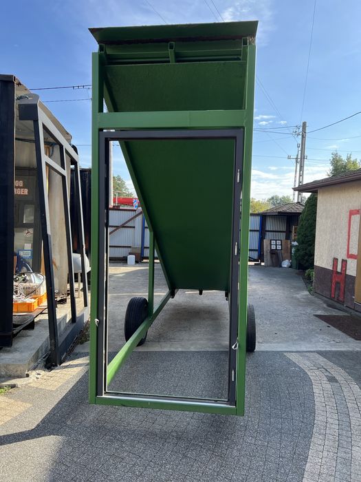 Schody  stalowe np. na kontener - mobilne do zabudowy. na magazyn itp