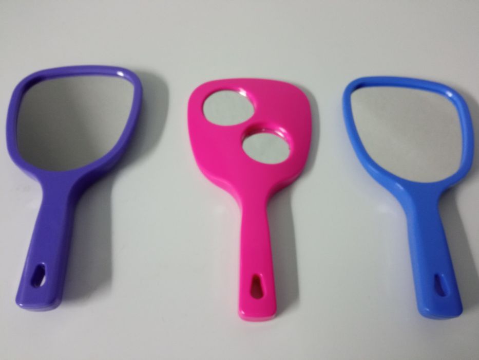 Espelho dupla-face (3 espelhos num só!)