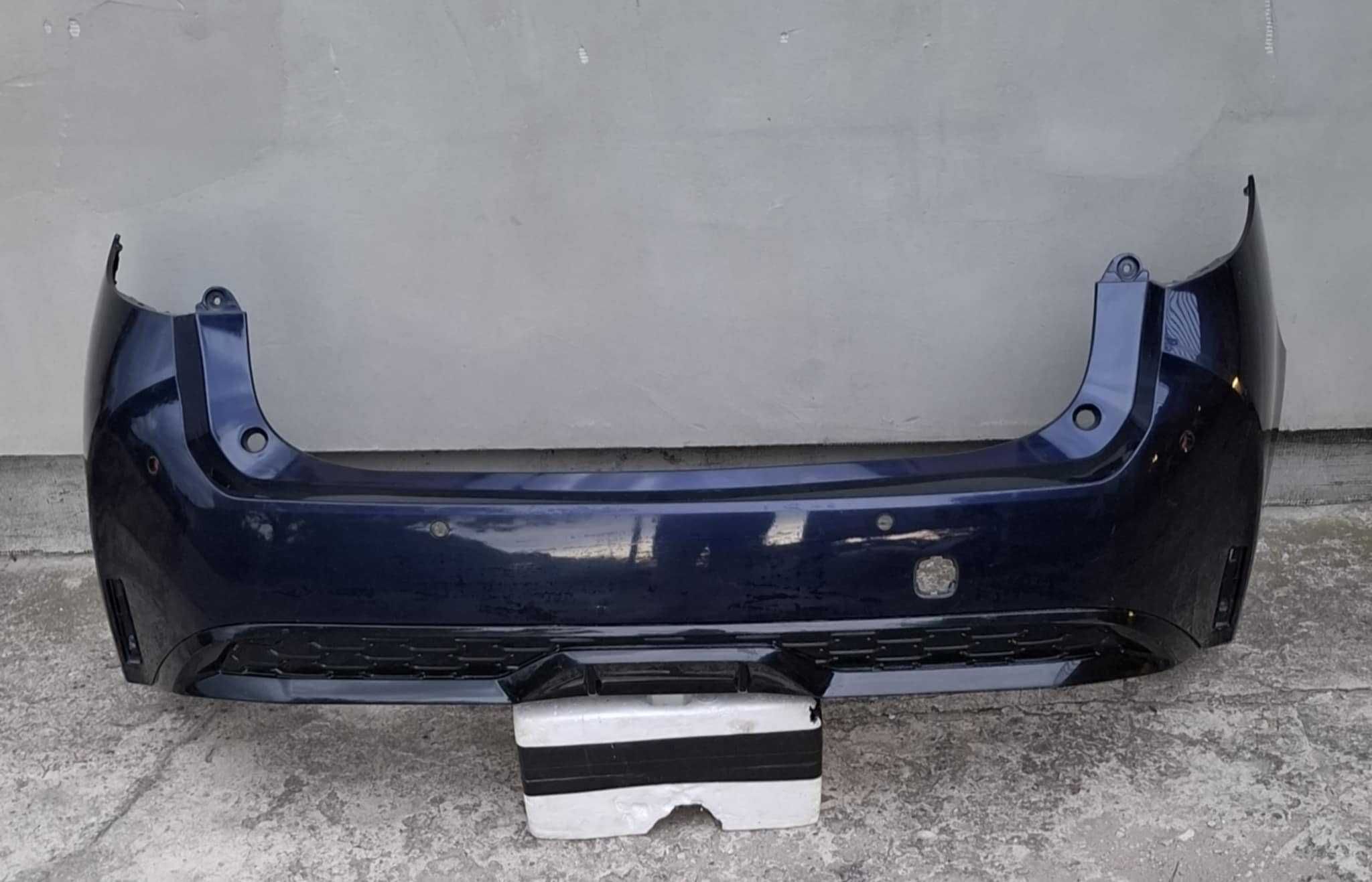 TOYOTA Corolla XII E21 Kombi GR Sport 23'>LIFT 4 PDC Zderzak tył