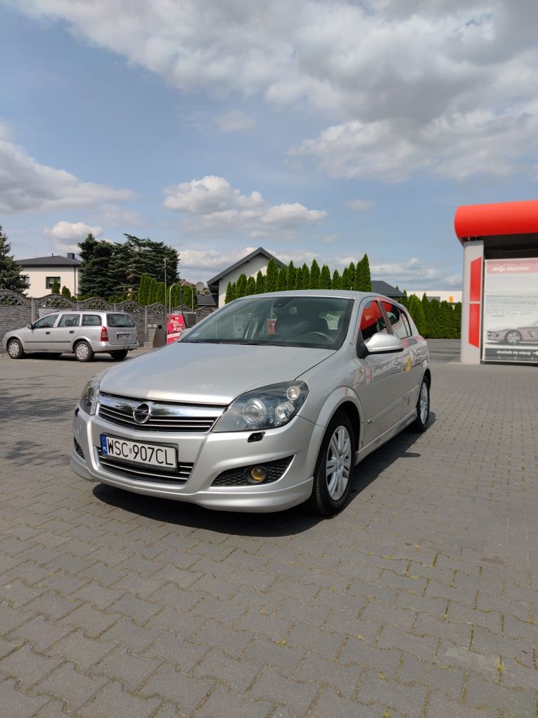 Opel Astra H opc line
