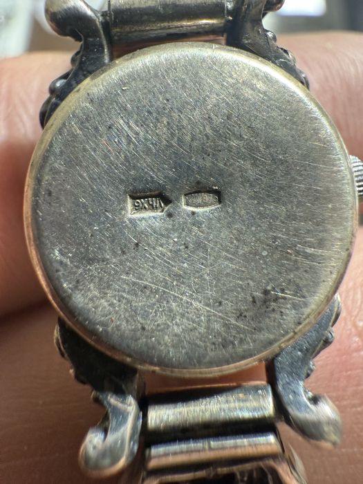 Часы чайка серебро 17 камней