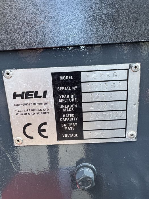 Heli FG25G Nissan Wózek widłowy 2016r Tylko 3035 h Triplex wolny skok