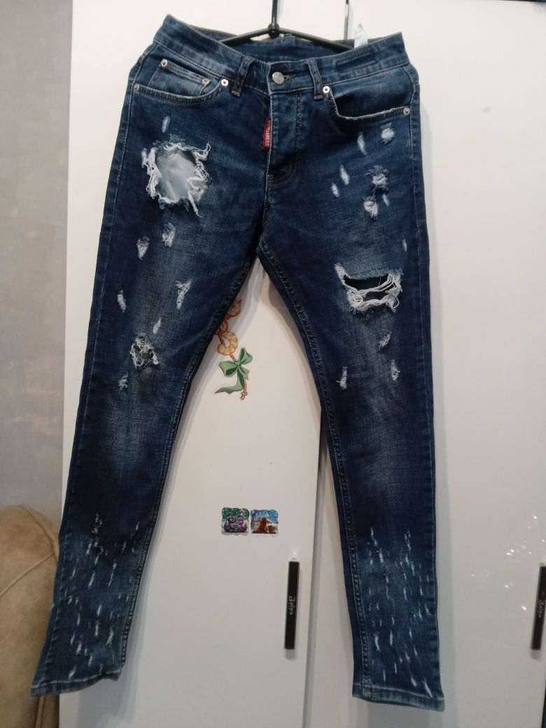 Джинсы  Dsquared2 denim